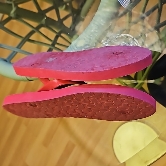 Coach Floral Rubber Thong Flipflops - Picture 6 of 7
